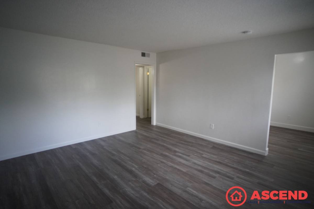 Apartment for rent at 4717 Buckley Way, Bakersfield, CA 93309