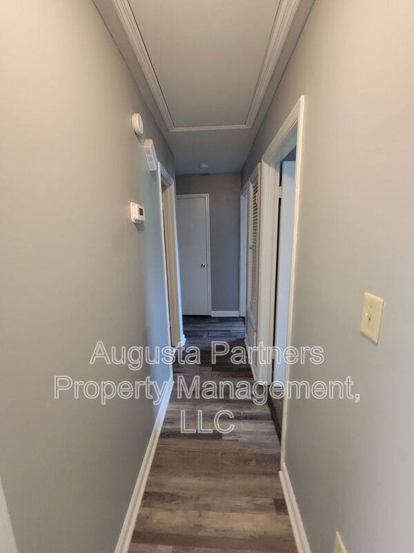 House for rent at 3528 Woodlake Rd, Hephzibah, GA 30815