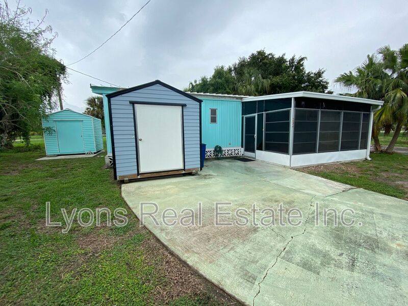 House for rent at 234 Lamplighter Lane, North Fort Myers, FL 33917