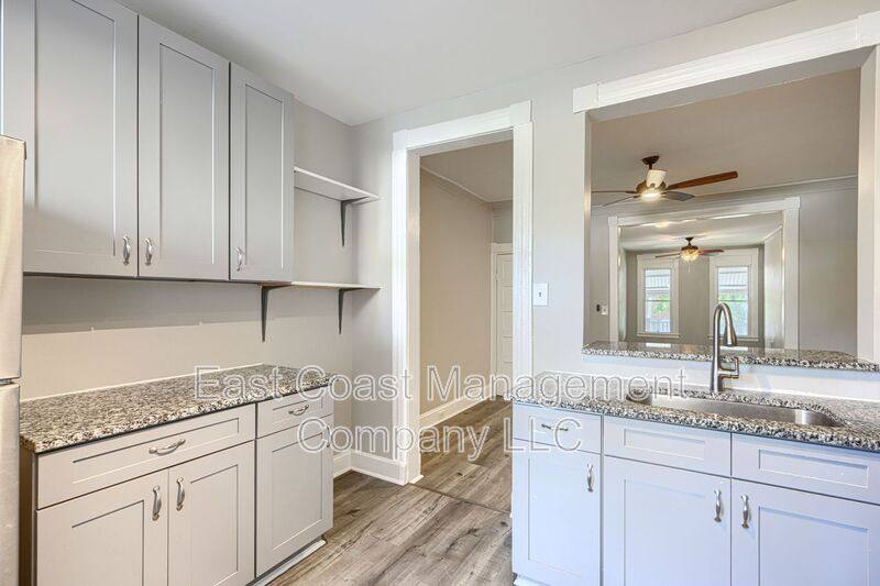 House for rent at 1530 N Rosedale St, Baltimore, MD 21216