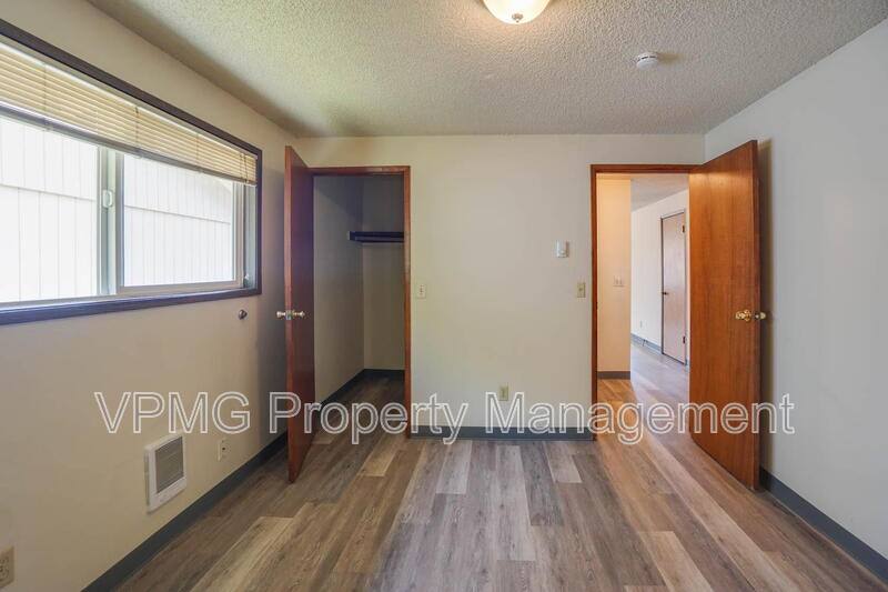 Apartment for rent at 2815 Caples Ave #1, Vancouver, WA 98661