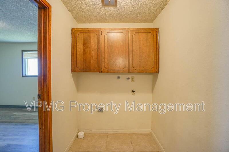 Apartment for rent at 2815 Caples Ave #1, Vancouver, WA 98661