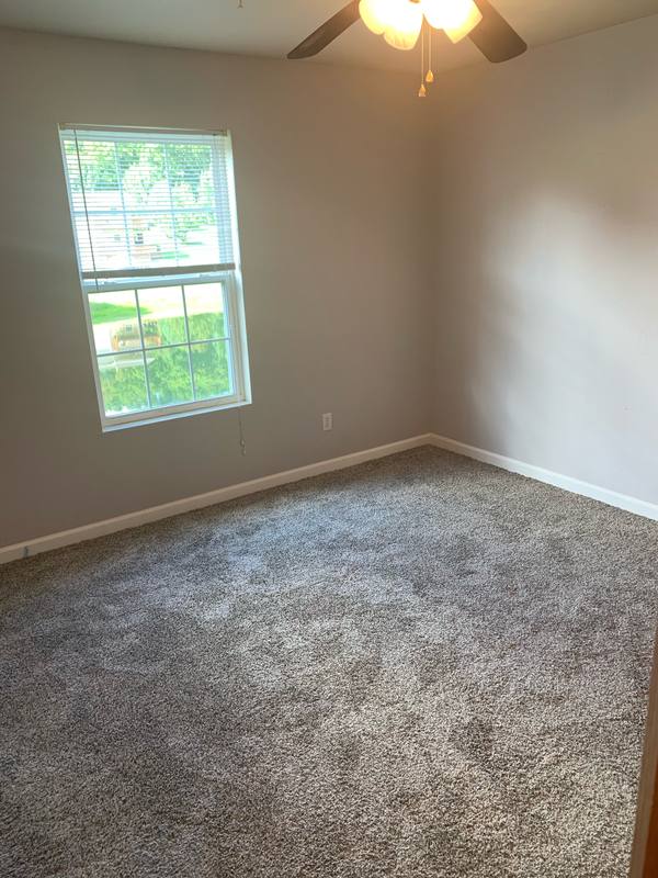 Apartment for rent at 79 Tyler Terrace #1, Carbondale, IL 62902