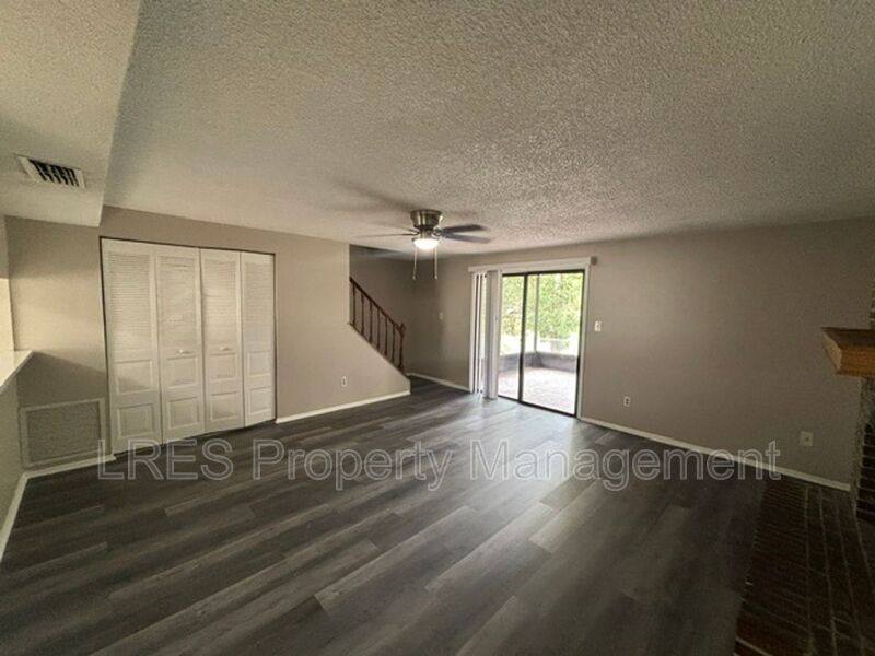 Townhouse for rent at 4974 Sanoma Village, Orlando, FL 32808