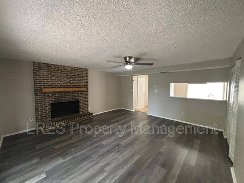Townhouse for rent at 4974 Sanoma Village, Orlando, FL 32808