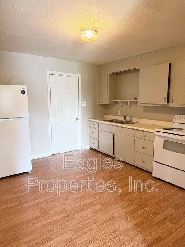Apartment for rent at 2800 McLain St #D, Goldsboro, NC 27534