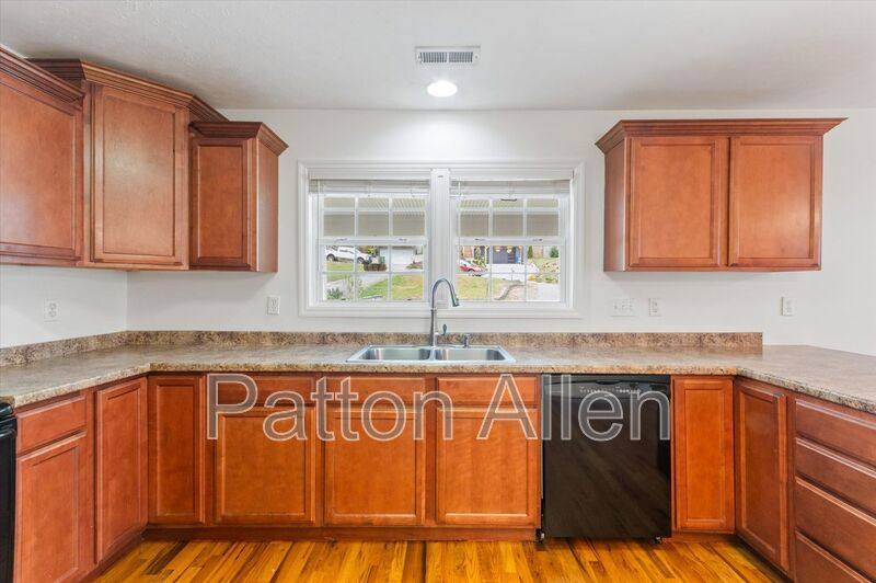 House for rent at 65 New Jersey Ave, Asheville, NC 28806