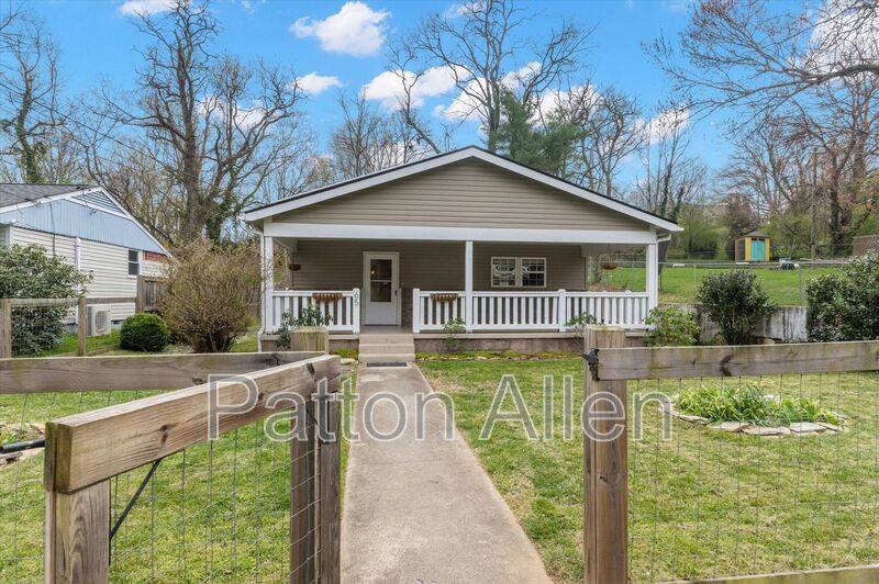 House for rent at 65 New Jersey Ave, Asheville, NC 28806