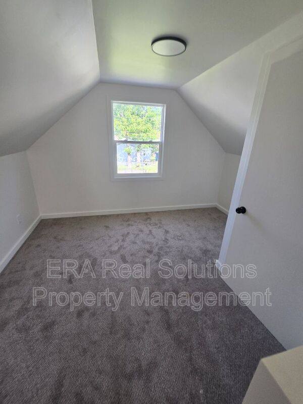 House for rent at 432 Catherine St, Columbus, OH 43223