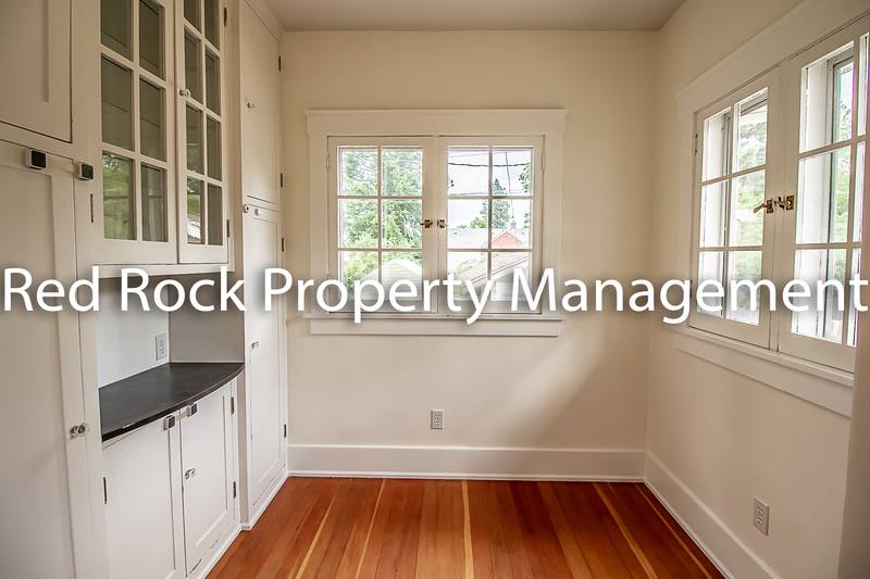 House for rent at 812 W 25th Ave, Spokane, WA 99203