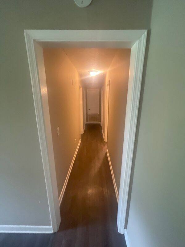 House for rent at 1010 Deryll St, Jackson, MS 39212