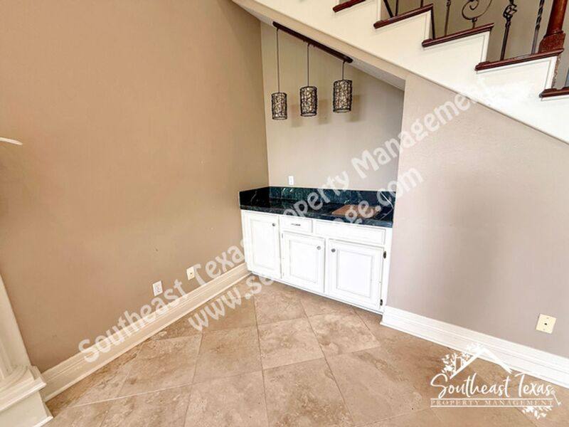 House for rent at 4980 Littlewood Dr, Beaumont, TX 77706