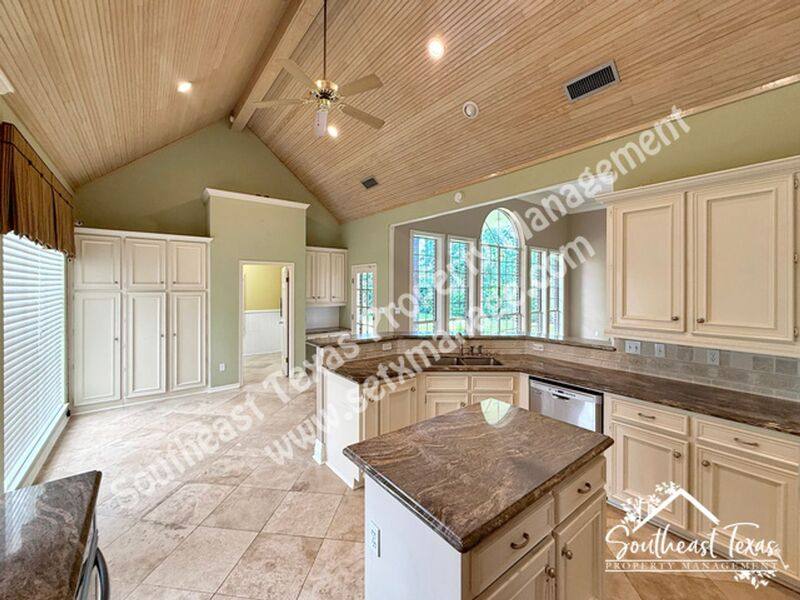 House for rent at 4980 Littlewood Dr, Beaumont, TX 77706