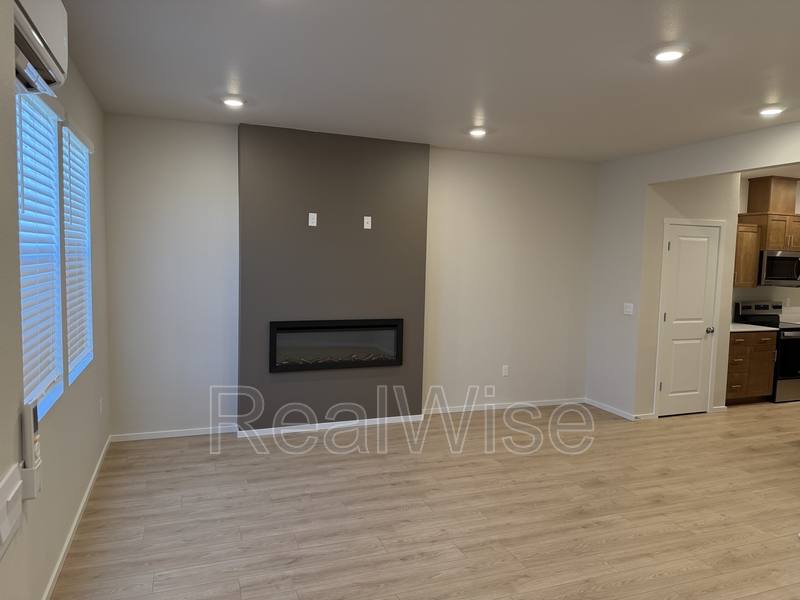 House for rent at 62755 Eagle Rd, Bend, OR 97701