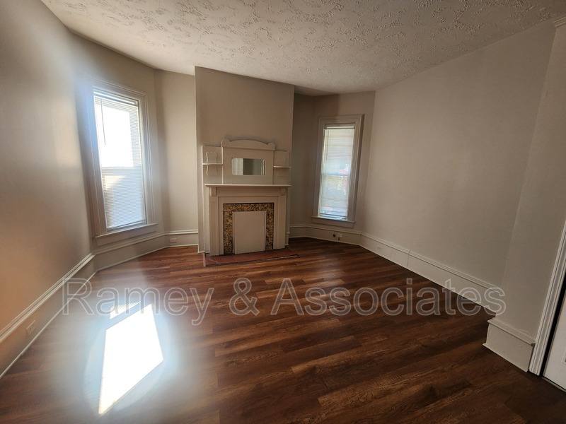 Apartment for rent at 1842 Bolling Ave, Louisville, KY 40210