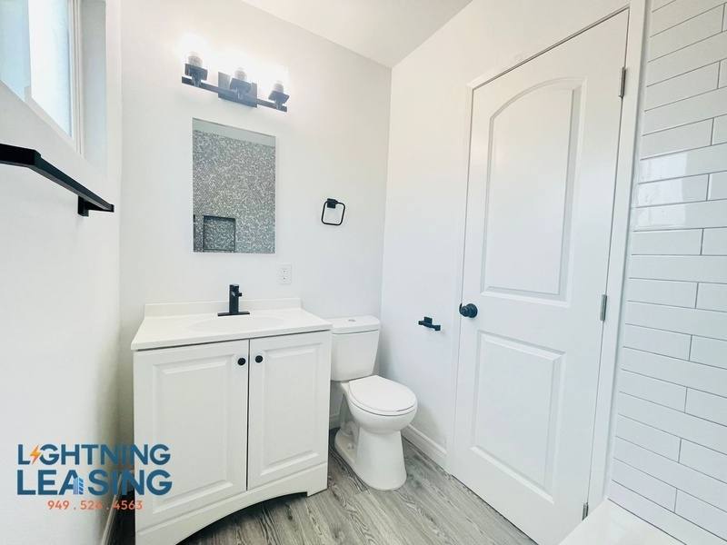 Apartment for rent at 251 S Loma Dr #12A, Los Angeles, CA 90026