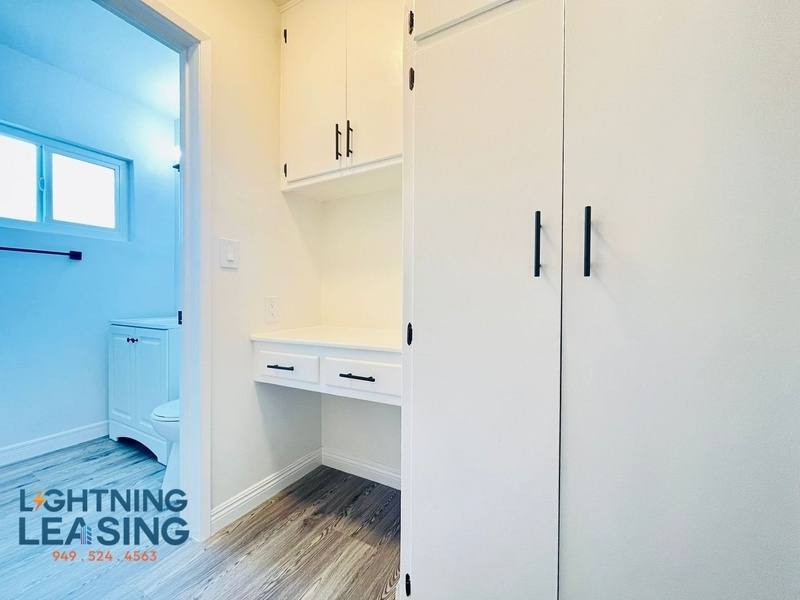 Apartment for rent at 251 S Loma Dr #12A, Los Angeles, CA 90026
