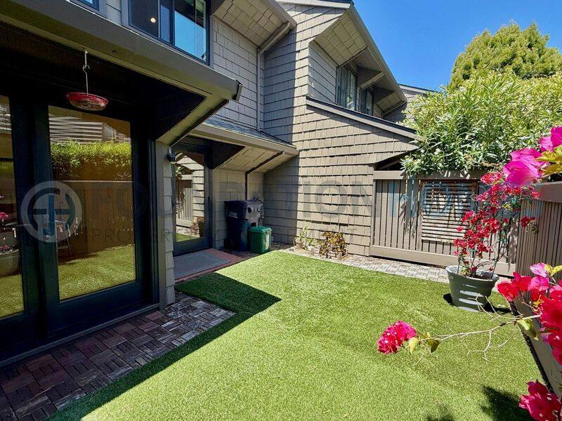 Townhouse for rent at 47 Willow Lane, Sausalito, CA 94965