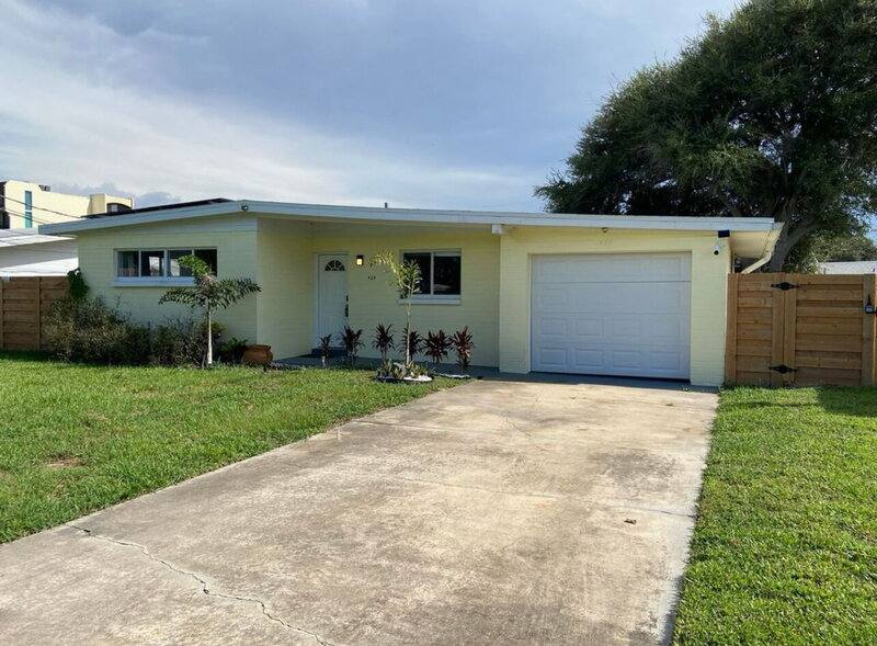 House for rent at 424 Manhattan Ave, Daytona Beach, FL 32118