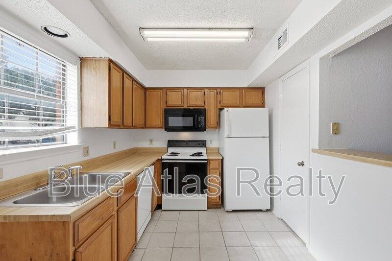Townhouse for rent at 2713 Wimbledon Court #D, Garland, TX 75041