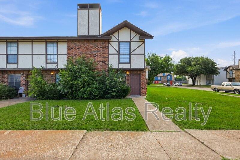Townhouse for rent at 2713 Wimbledon Court #D, Garland, TX 75041