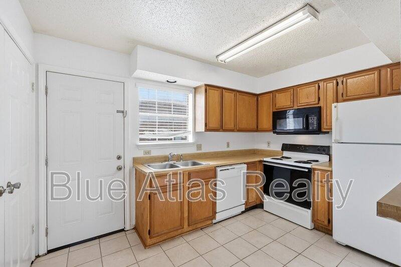 Townhouse for rent at 2713 Wimbledon Court #D, Garland, TX 75041