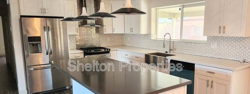 House for rent at 3129 E Turney Ave, Phoenix, AZ 85016