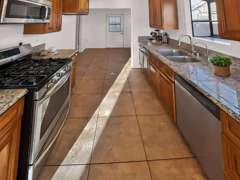 House for rent at 20728 Norwalk Blvd, Lakewood, CA 90715