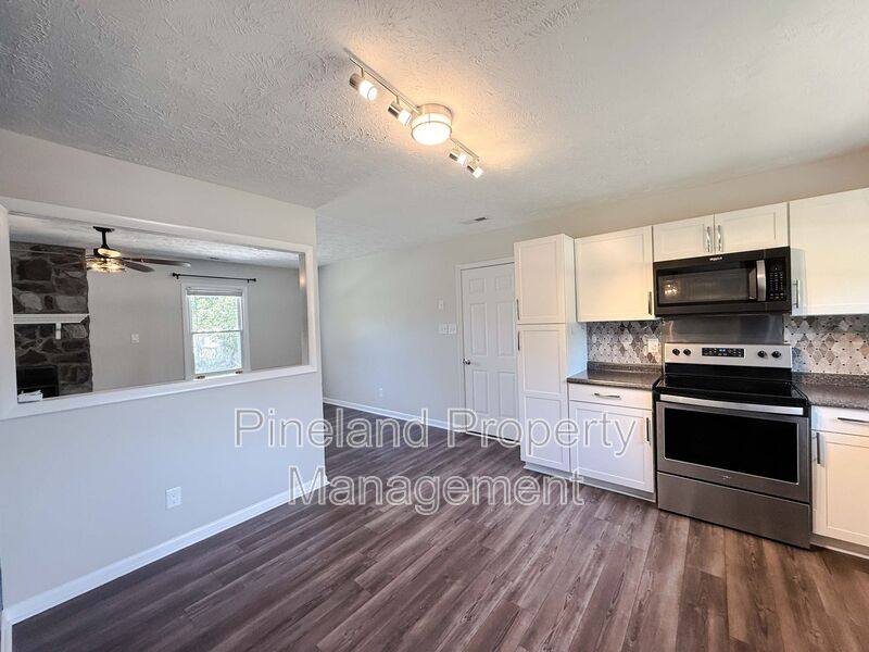House for rent at 1690 Clairborne Dr, Fayetteville, NC 28314