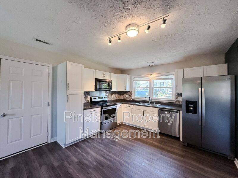 House for rent at 1690 Clairborne Dr, Fayetteville, NC 28314