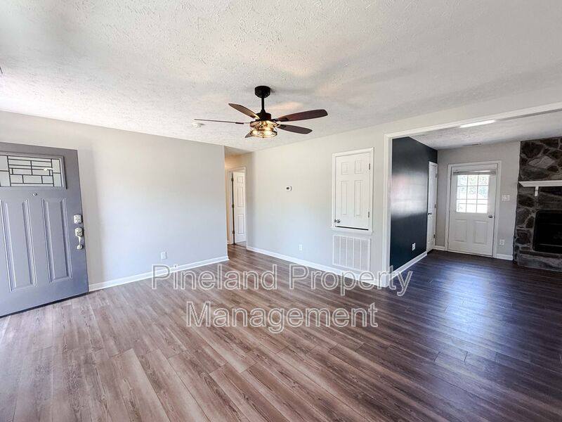 House for rent at 1690 Clairborne Dr, Fayetteville, NC 28314