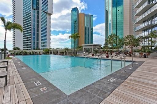 Apartment for rent at 1189 Waimanu St, Honolulu, HI 96814