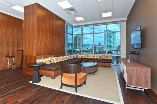 Apartment for rent at 1189 Waimanu St, Honolulu, HI 96814