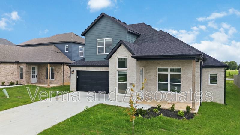 House for rent at 970 Trestle Lane, Centerton, AR 72719