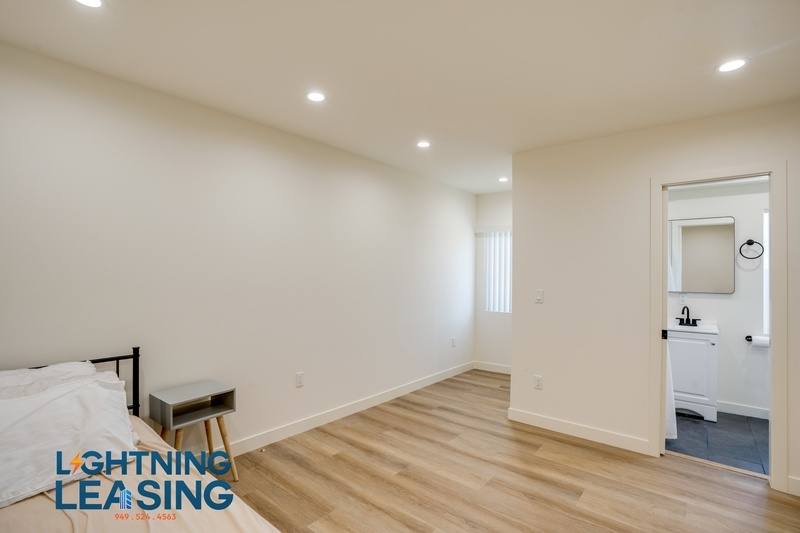 Apartment for rent at 12304 Burbank Blvd #15, Valley Village, CA 91607