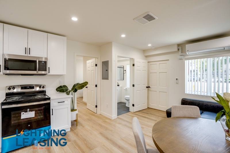 Apartment for rent at 12304 Burbank Blvd #15, Valley Village, CA 91607