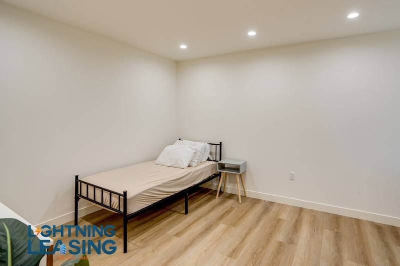 Apartment for rent at 12304 Burbank Blvd #15, Valley Village, CA 91607