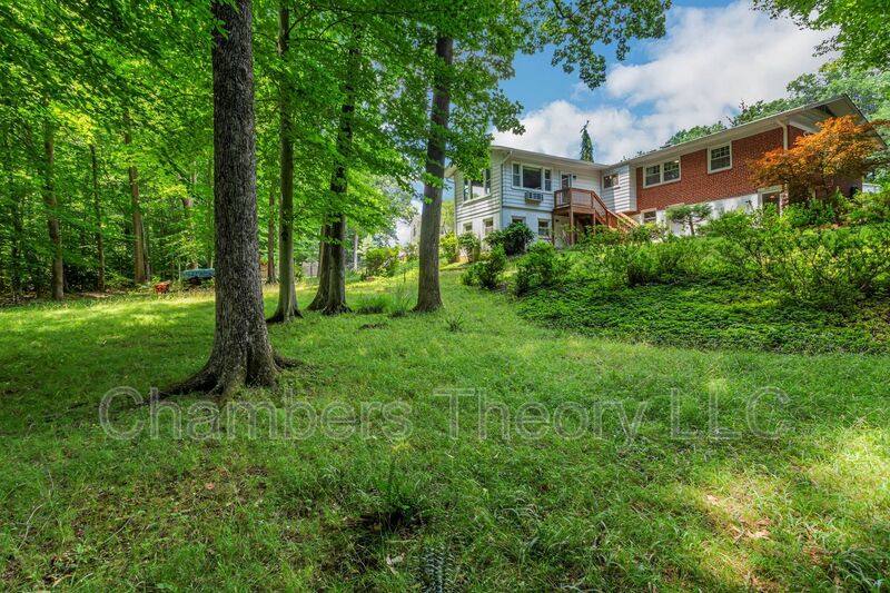 House for rent at 10211 Fox Lane, Fairfax, VA 22030