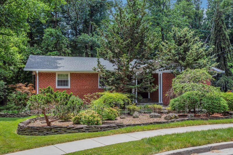 House for rent at 10211 Fox Lane, Fairfax, VA 22030