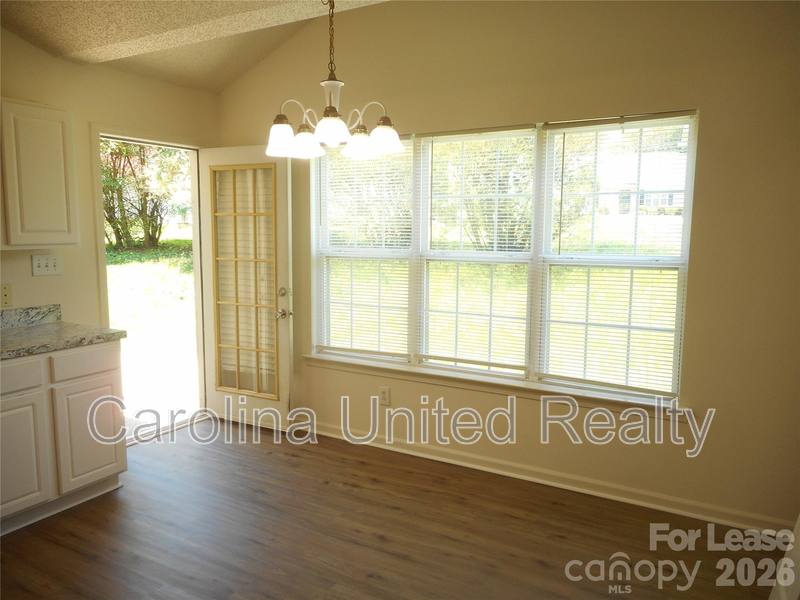 House for rent at 5901 Meadow Hill Dr, Charlotte, NC 28212