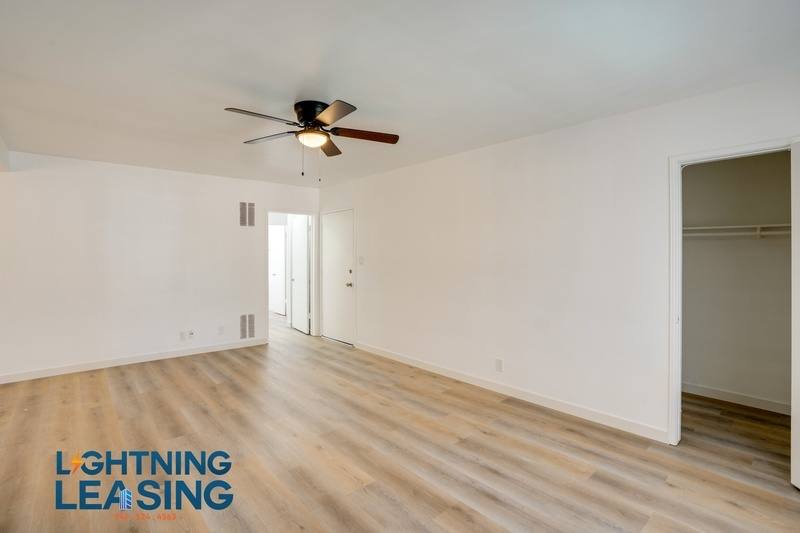 Apartment for rent at 12310 Chandler Blvd #37, Valley Village, CA 91607