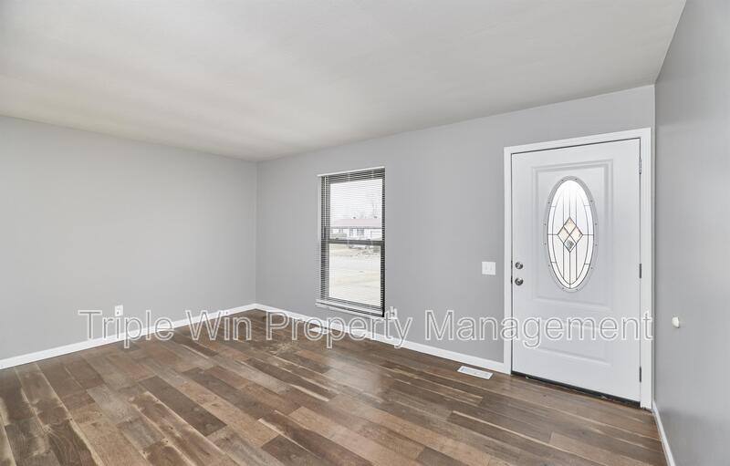 House for rent at 3049 Orton St, Saint Charles, MO 63301