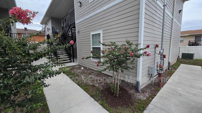 Apartment for rent at 915 Ariana St #45, Lakeland, FL 33803