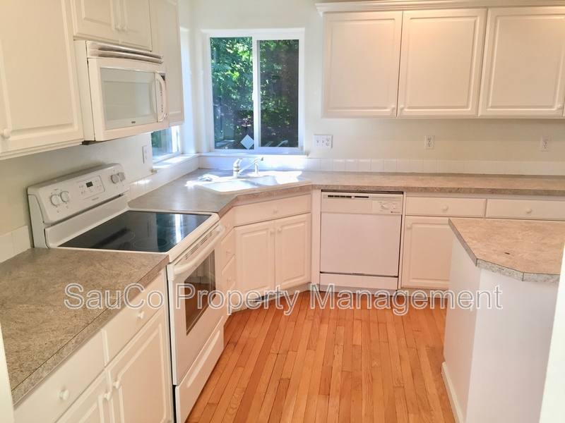 House for rent at 1861 SE 47th Ave, Hillsboro, OR 97123