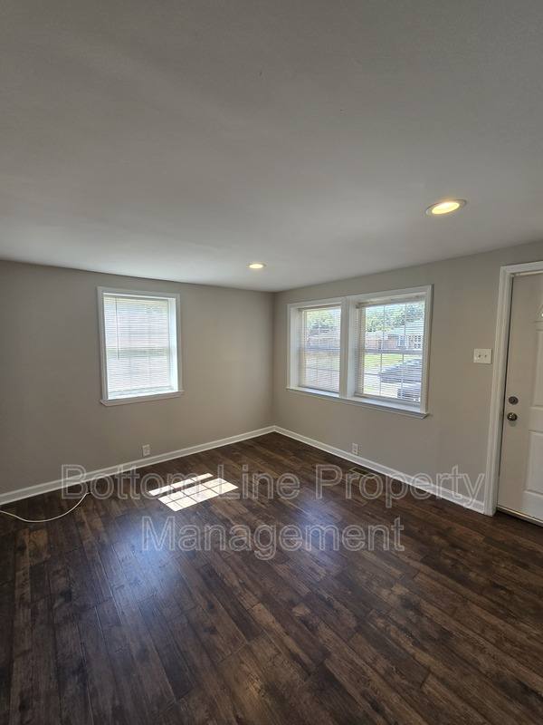 House for rent at 1017 Rodey Ave, Charlotte, NC 28206