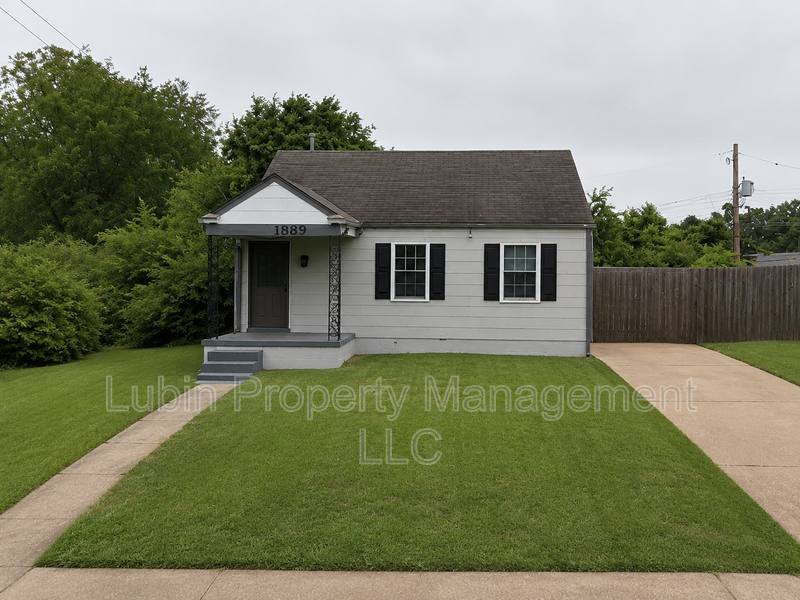 House for rent at 1889 Glory Circle, Memphis, TN 38114