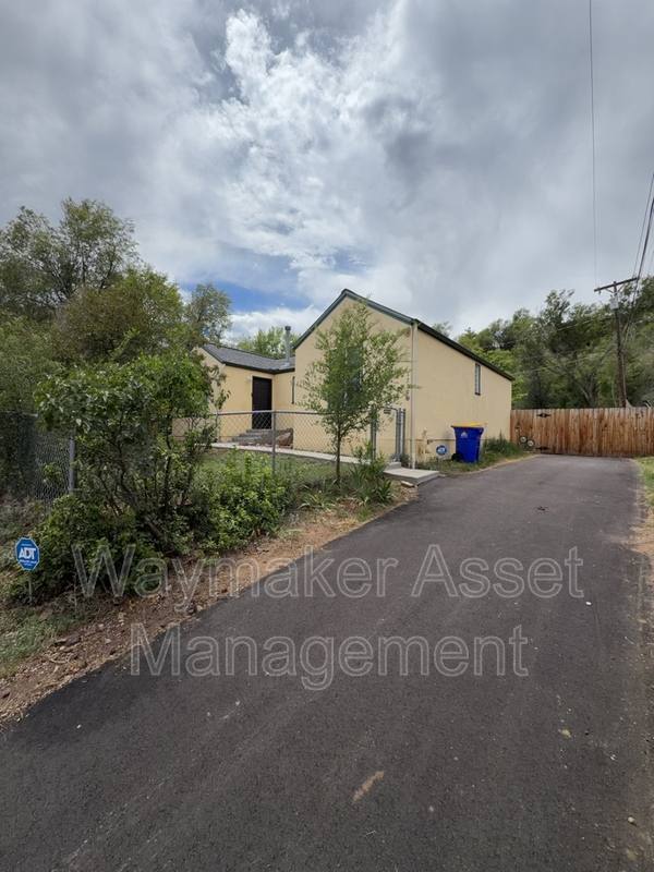 House for rent at 1230 N Chestnut St, Colorado Springs, CO 80905