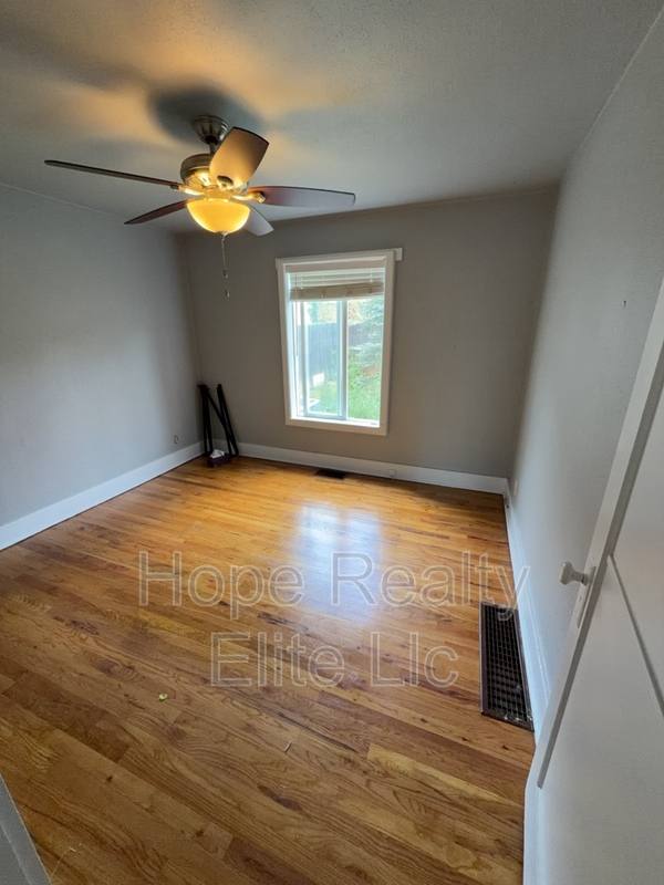 House for rent at 1230 N Chestnut St, Colorado Springs, CO 80905