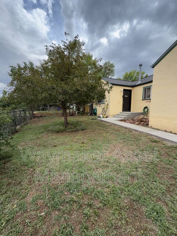 House for rent at 1230 N Chestnut St, Colorado Springs, CO 80905