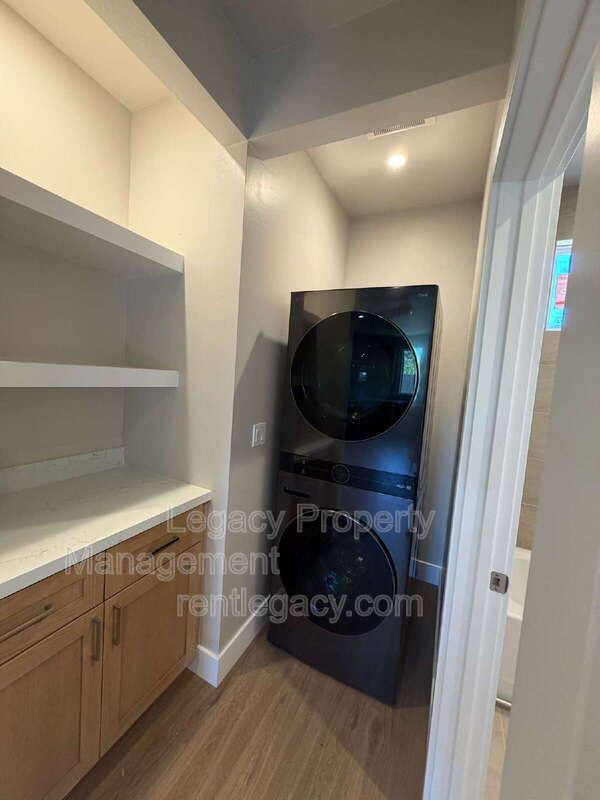 House for rent at 1195 Heather Court #A, Concord, CA 94520